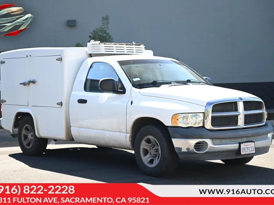 2003 Dodge Ram SLT photo 1