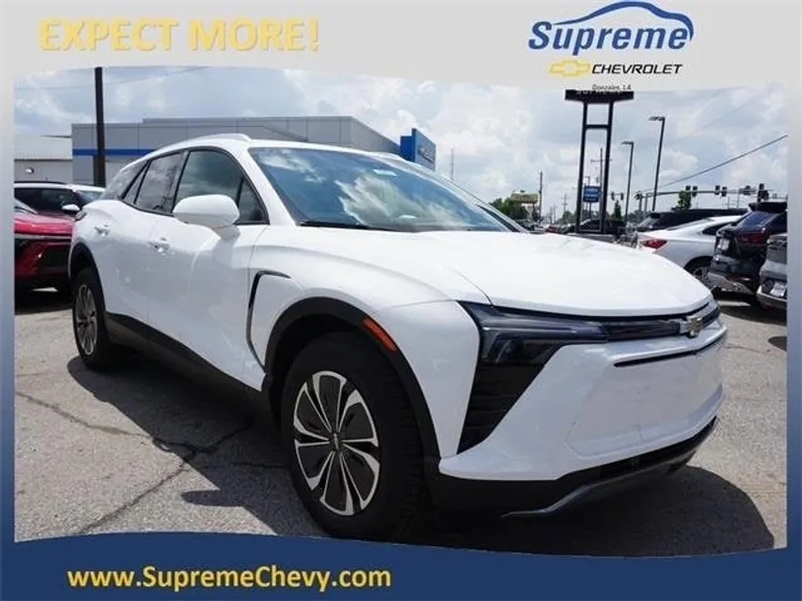 2024 Chevrolet Blazer EV photo 1