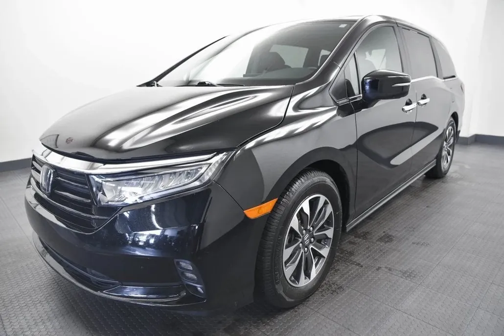 2024 Honda Odyssey EX-L photo 1