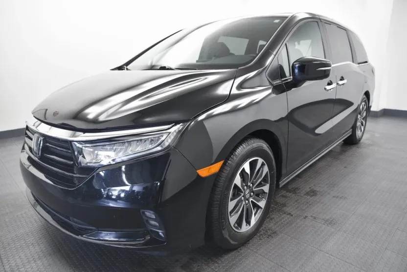 2024 Honda Odyssey EX-L photo 1