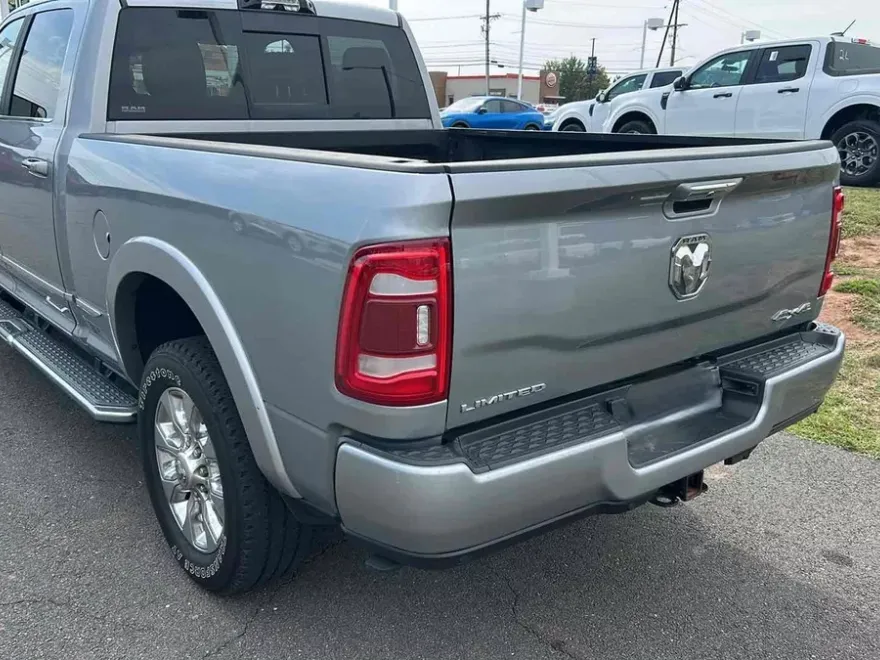 2022 Ram 2500 Limited photo 1