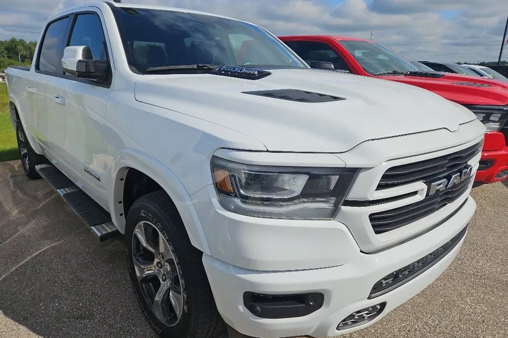 2022 Ram 1500 Laramie photo 1