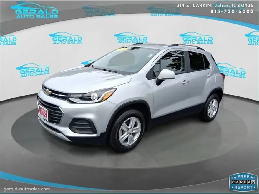 2022 Chevrolet Trax LT photo 1