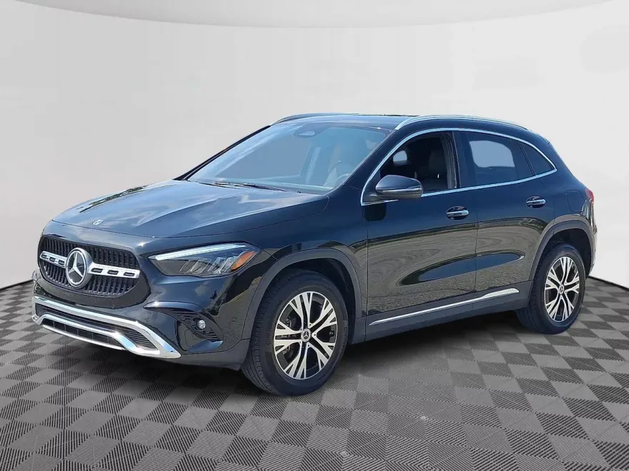 2025 Mercedes Benz GLA 250 4MATIC photo 1