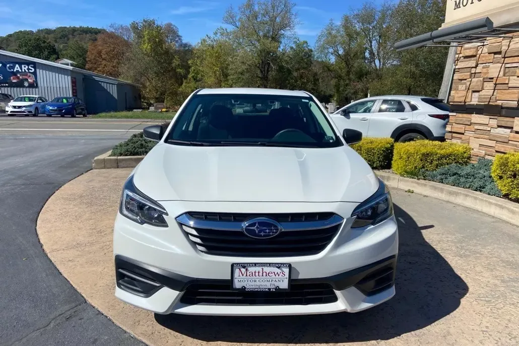2022 Subaru Legacy Base photo 1