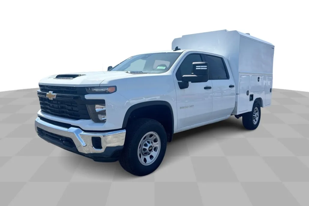 2024 Chevrolet Silverado 3500HD photo 1