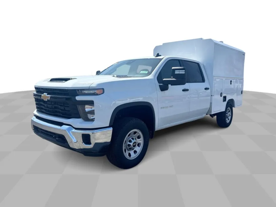 2024 Chevrolet Silverado 3500HD photo 1