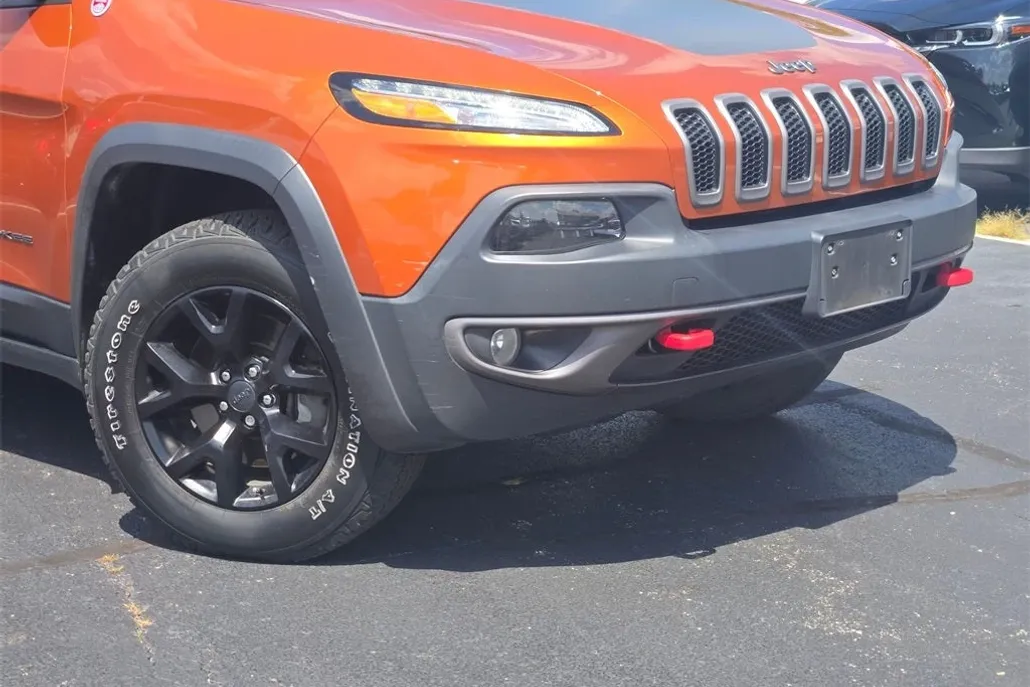 2016 Jeep Cherokee Trailhawk photo 1