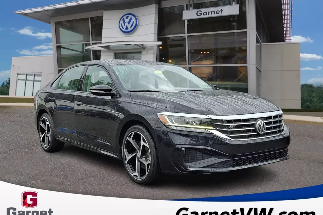2020 Volkswagen Passat 2.0T R-Line photo 1