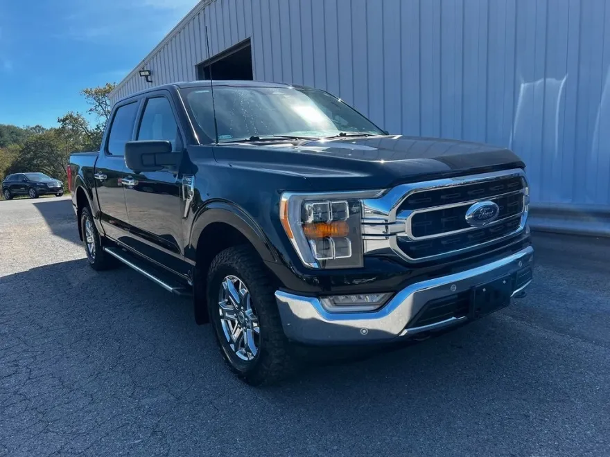 2022 Ford F-150 XLT photo 1