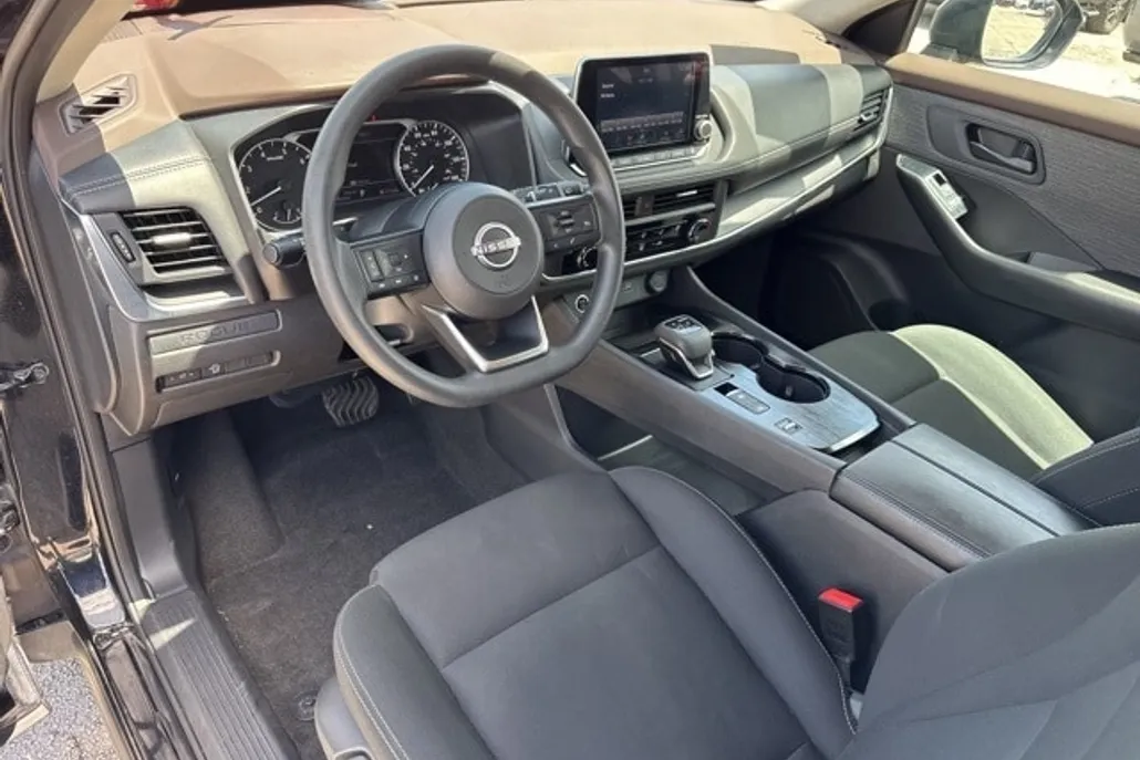 2023 Nissan Rogue S photo 1