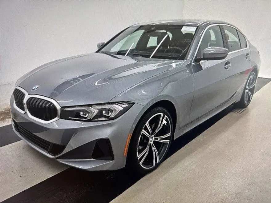 2024 Bmw 330i photo 1