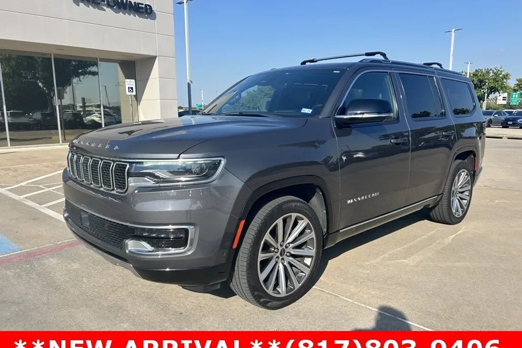 2023 Jeep Wagoneer Series III photo 1