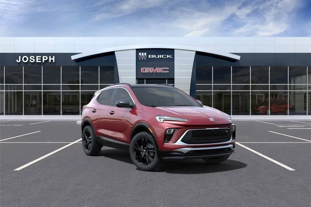 2025 Buick Encore GX Sport Touring photo 1