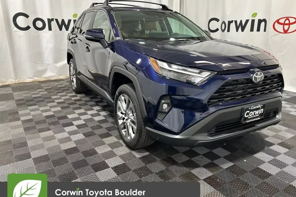 2025 Toyota RAV4 XLE Premium photo 1