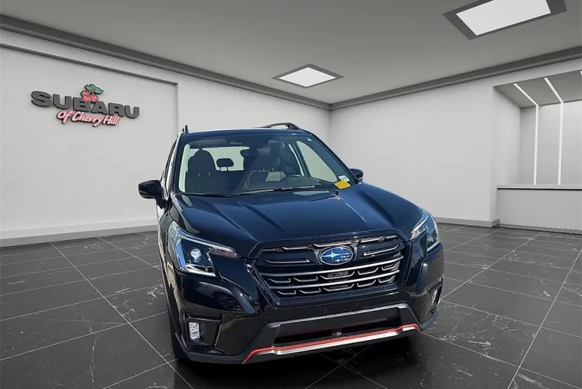 2022 Subaru Forester Sport photo 1