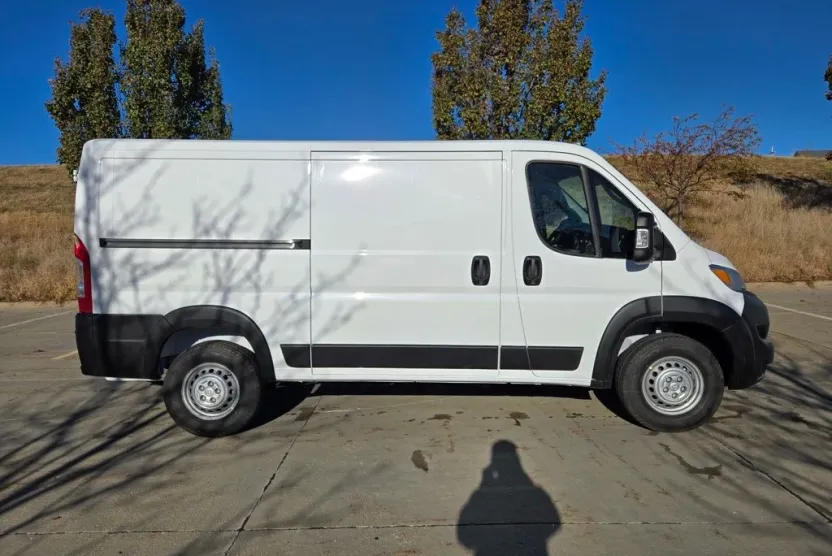 2025 Ram ProMaster 2500 photo 1