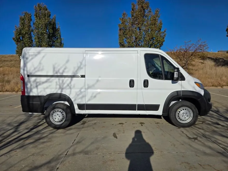 2025 Ram ProMaster 2500 photo 1