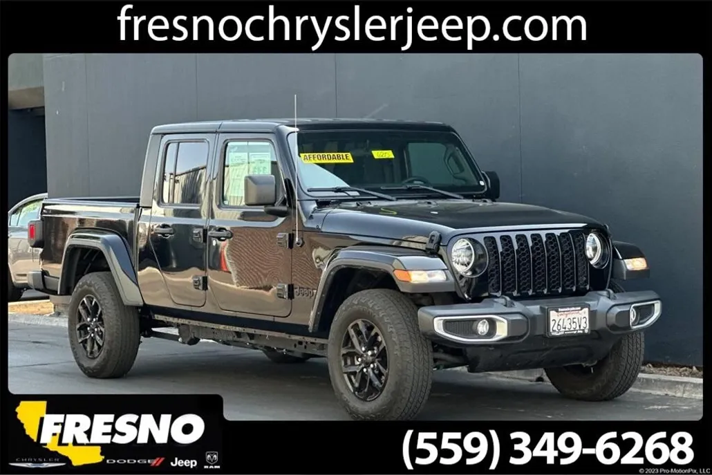 2023 Jeep Gladiator Sport S photo 1