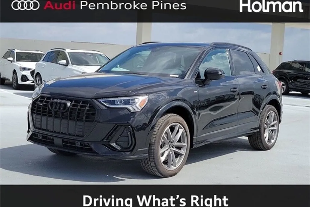 2025 Audi Q3 45 TFSI S line Premium photo 1