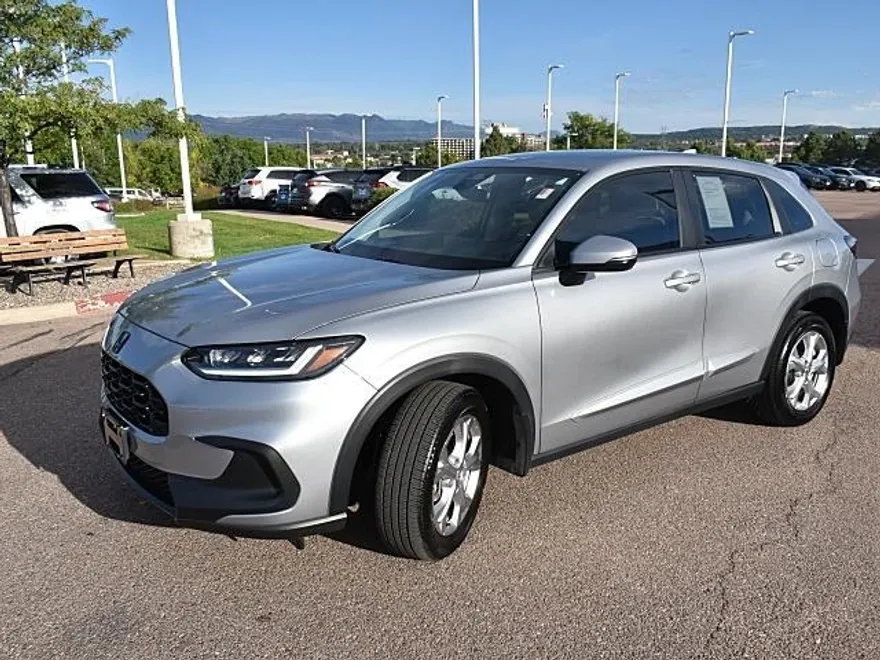 2023 Honda HR-V LX photo 1