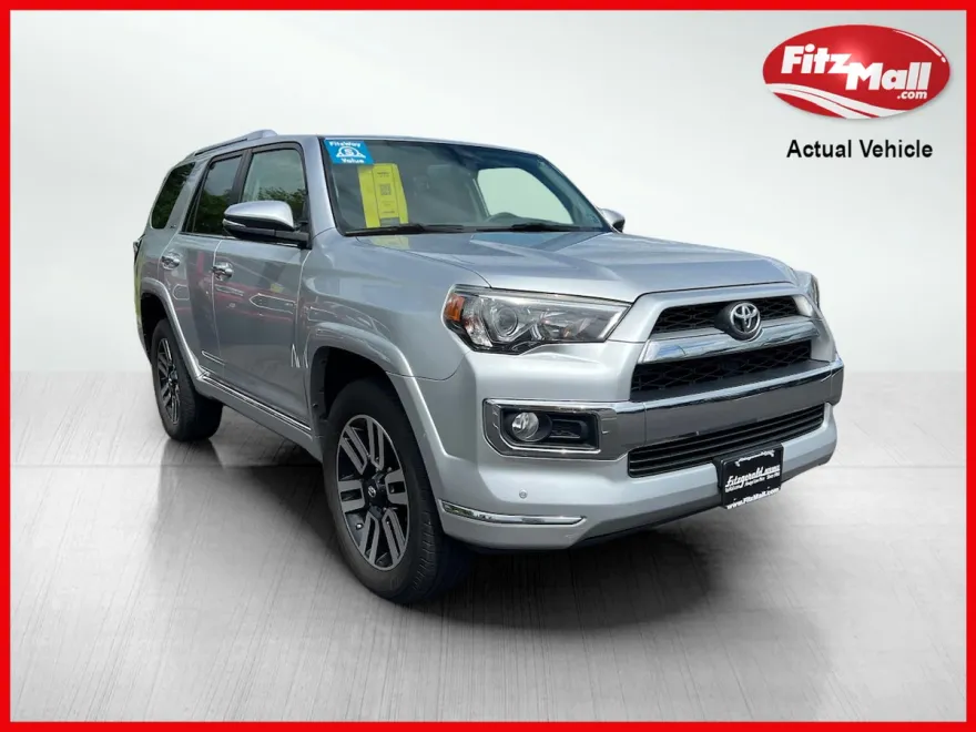 2017 Toyota 4Runner Limited photo 1