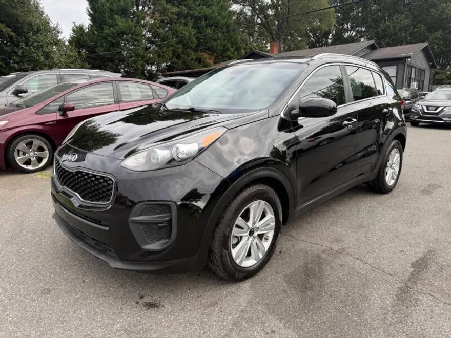 2019 Kia Sportage LX photo 1