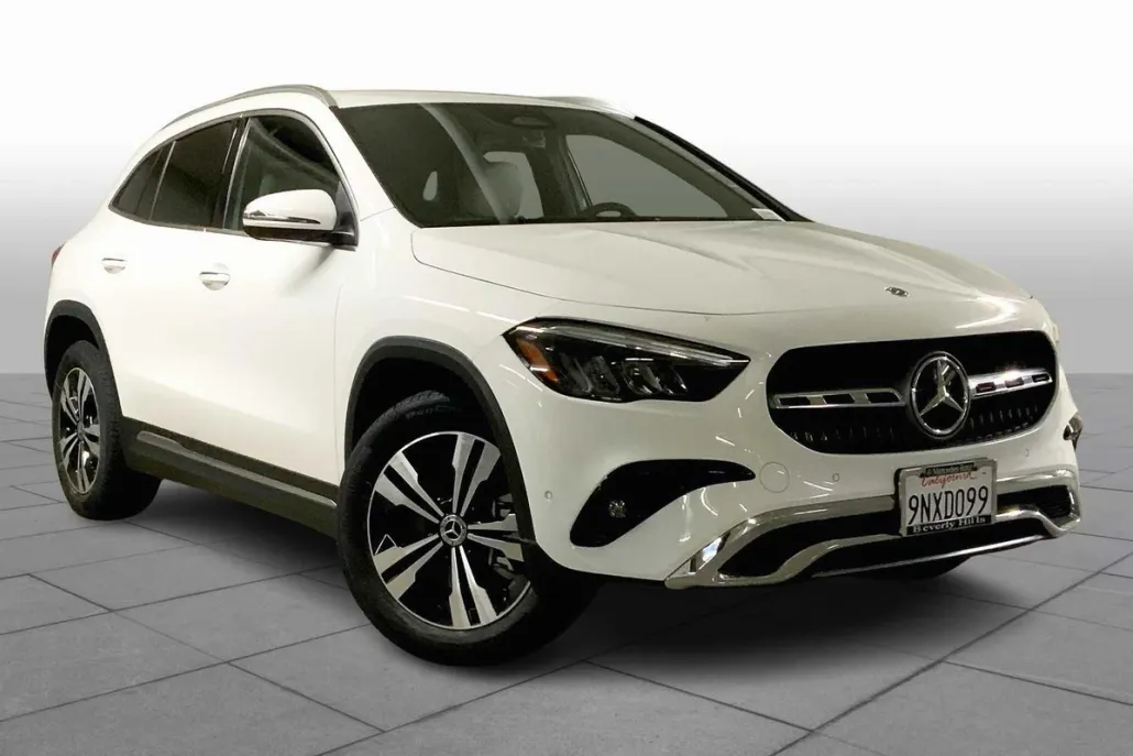 2025 Mercedes Benz GLA 250 photo 1