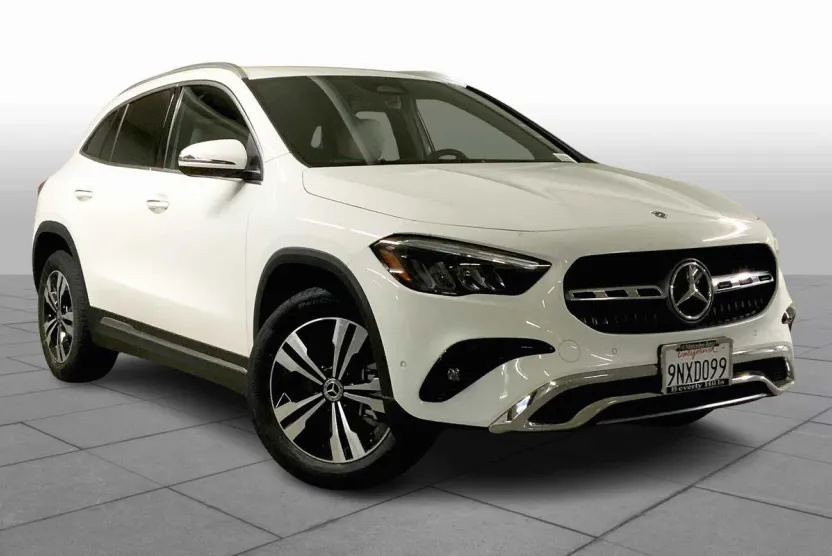 2025 Mercedes Benz GLA 250 photo 1