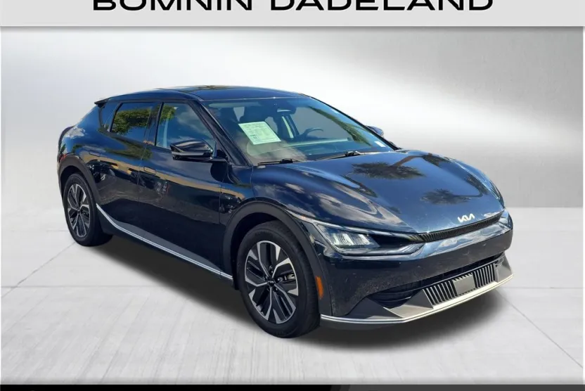 2022 Kia EV6 Light photo 1