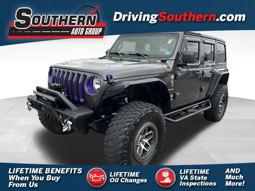 2020 Jeep Wrangler Unlimited Sahara photo 1