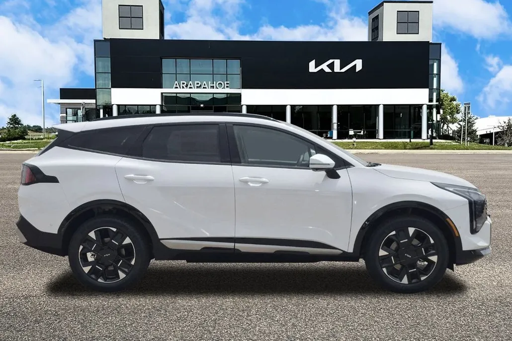 2026 Kia Sportage photo 1