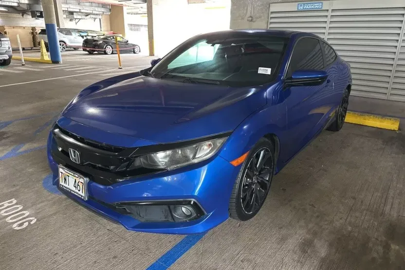 2019 Honda Civic Sport photo 1