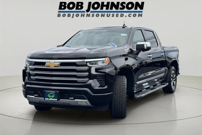 2023 Chevrolet Silverado 1500 High Country photo 1