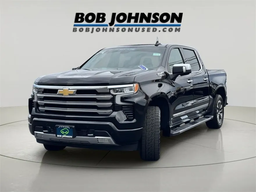 2023 Chevrolet Silverado 1500 High Country photo 1