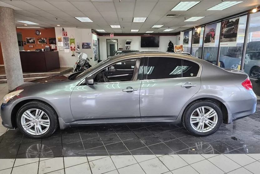 2011 Infiniti G35 x photo 1