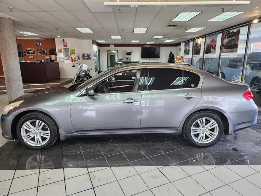 2011 Infiniti G35 x photo 1