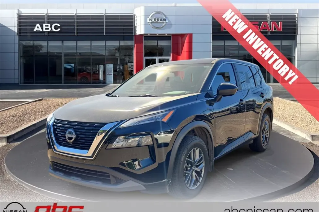 2023 Nissan Rogue S photo 1