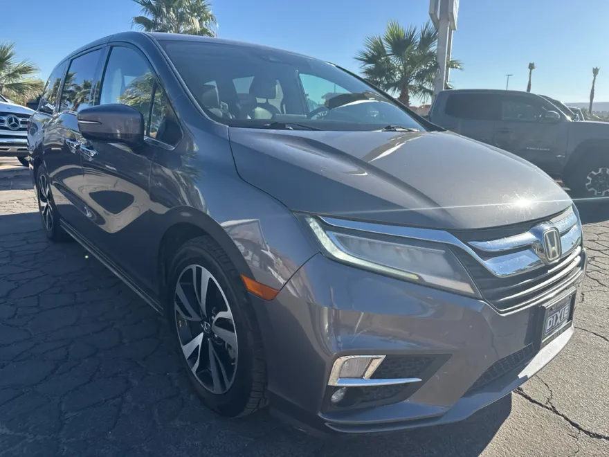2019 Honda Odyssey Elite photo 1