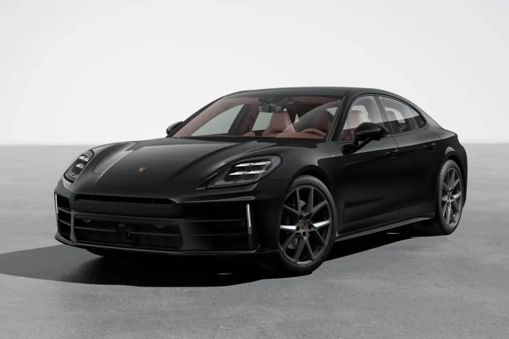 2025 Porsche Panamera 4 photo 1