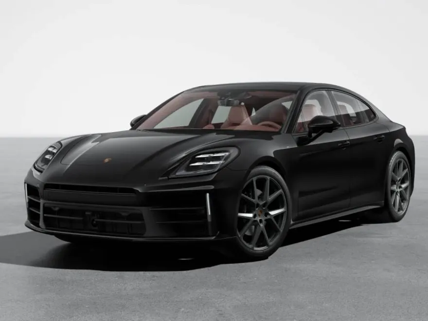 2025 Porsche Panamera 4 photo 1