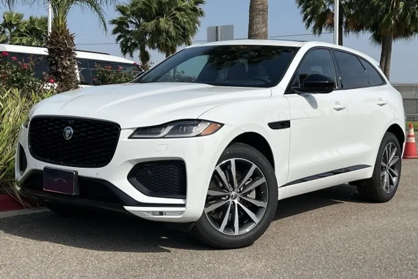 2026 Jaguar F-PACE P250 R-Dynamic S photo 1