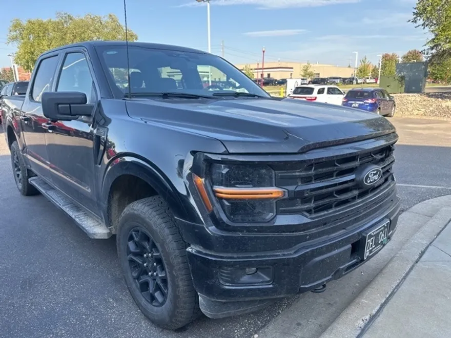 2024 Ford F-150 XLT photo 1