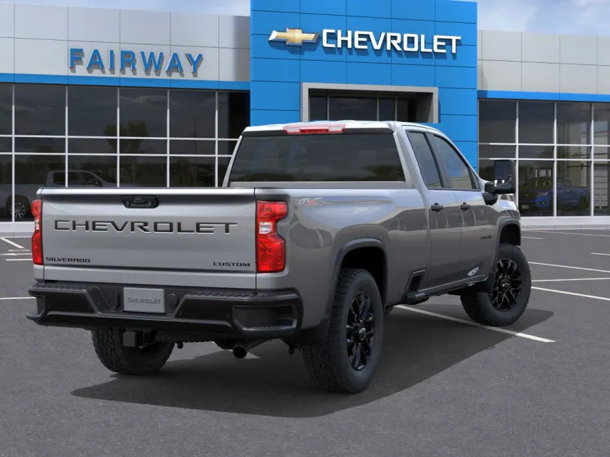 2026 Chevrolet Silverado 2500HD Custom photo 1