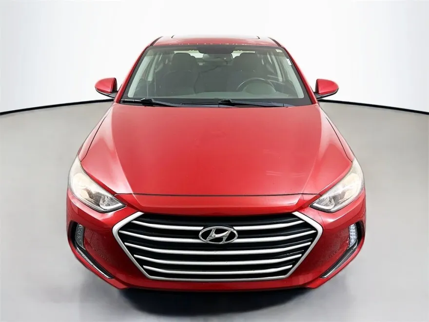 2017 Hyundai Elantra Value Edition photo 1