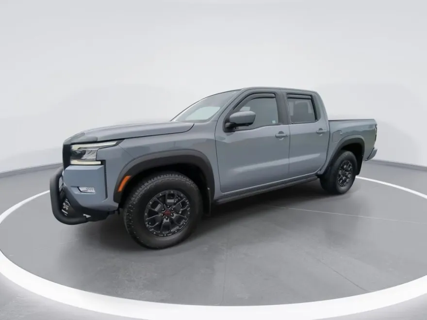 2023 Nissan Frontier PRO-4X photo 1