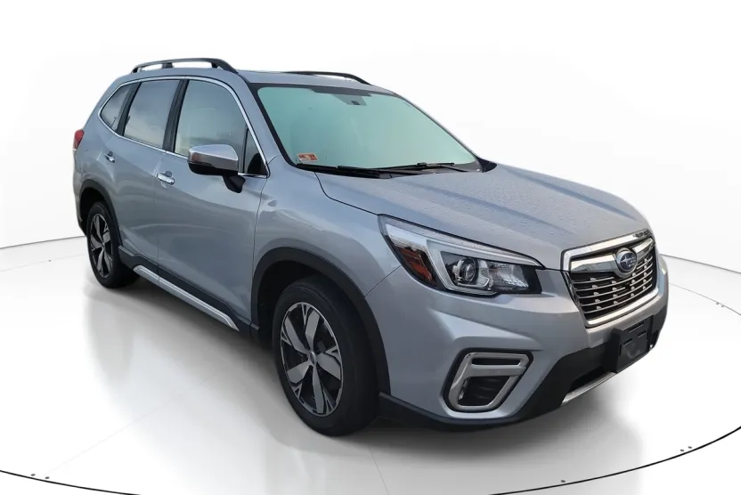 2019 Subaru Forester Touring photo 1