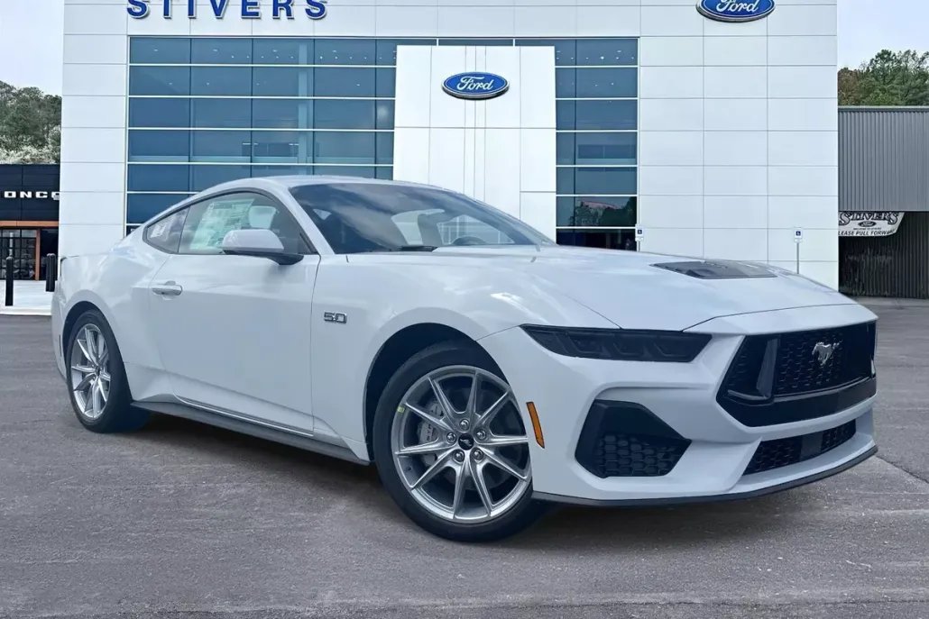 2025 Ford Mustang GT Premium photo 1
