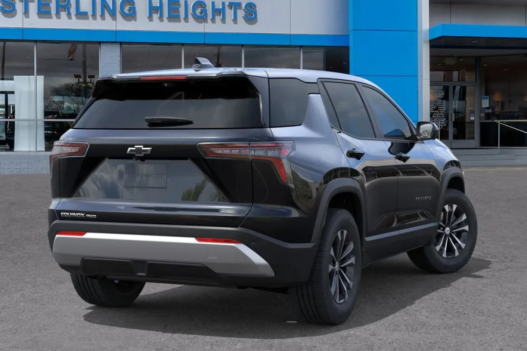 2026 Chevrolet Equinox LT photo 1