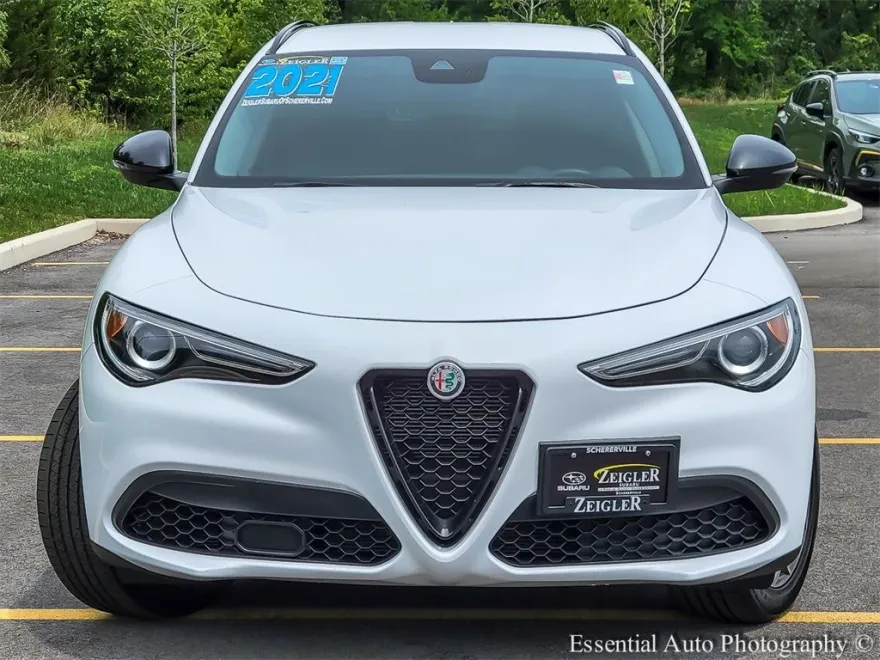 2021 Alfa Romeo Stelvio Sport Base photo 1